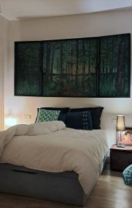 Imagen del tríptico abierto El Camino pintado por el artista Daniel Moyano.